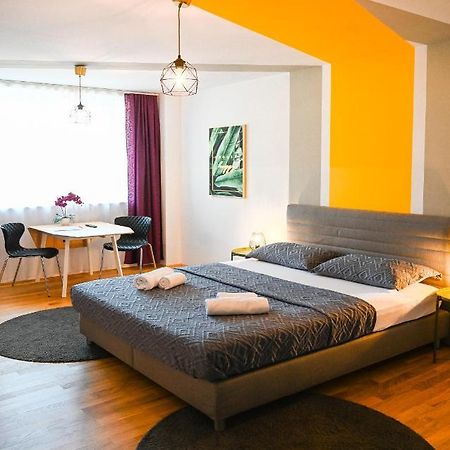 Backpacker Apartment Naschmarkt Wien Exterior foto
